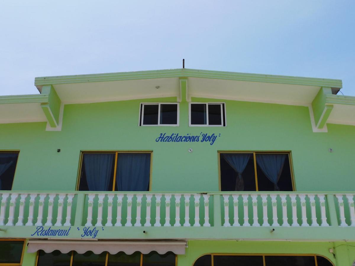 Casa De Huespedes Yoli By Rotamundos Playa Chachalacas Exterior foto