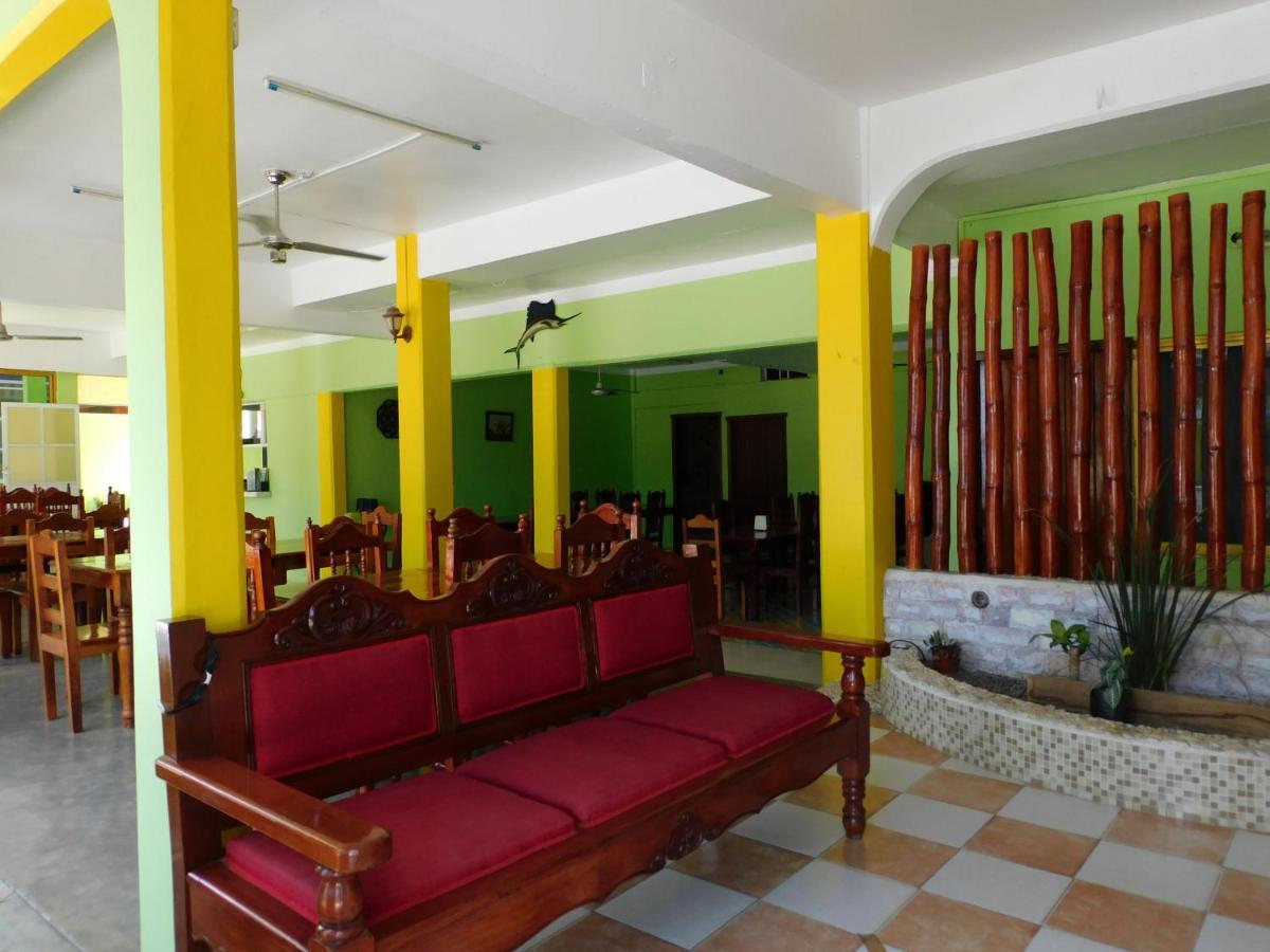 Casa De Huespedes Yoli By Rotamundos Playa Chachalacas Exterior foto